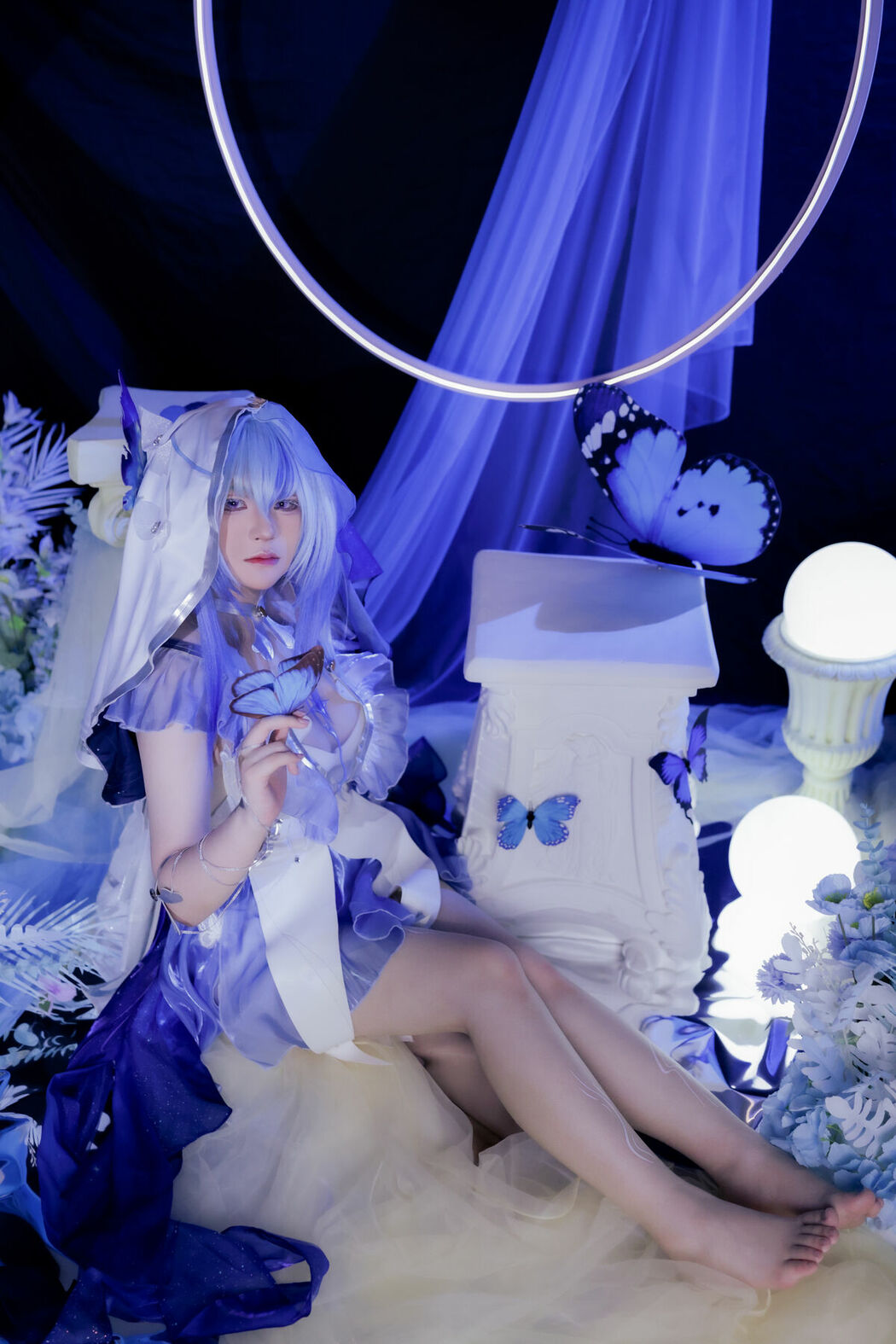 YiTuYu艺图语 Vol.9885 X (22P)