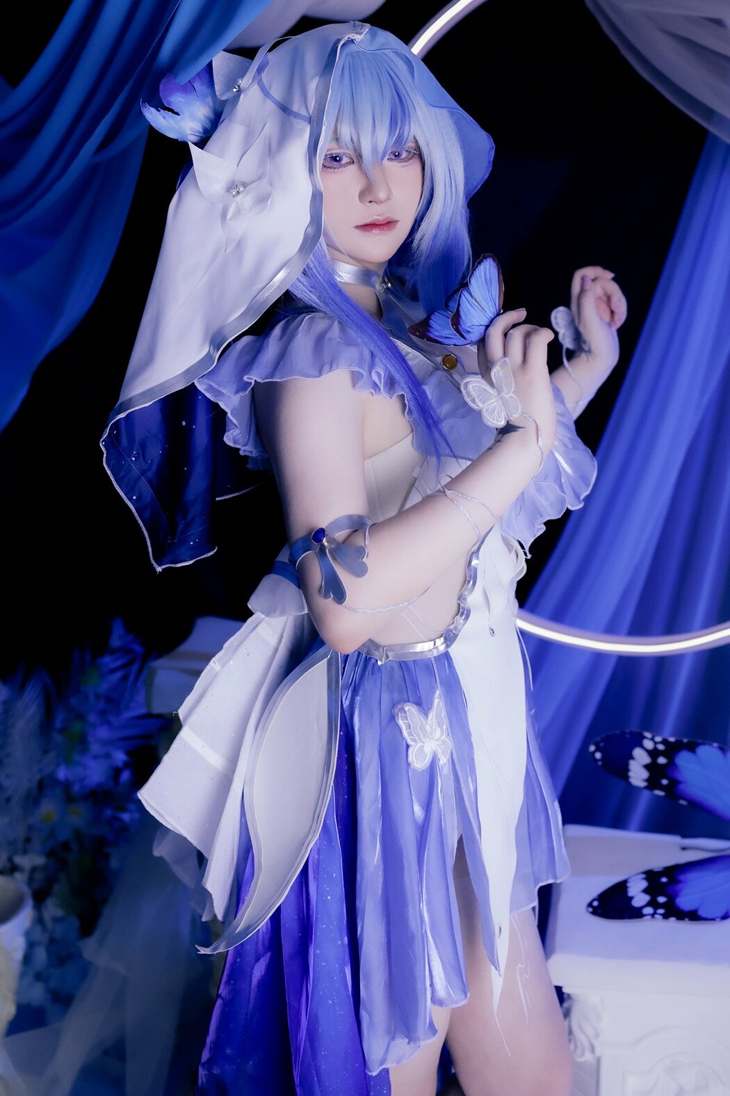 YiTuYu艺图语 Vol.9885 X (22P) Cover Photo