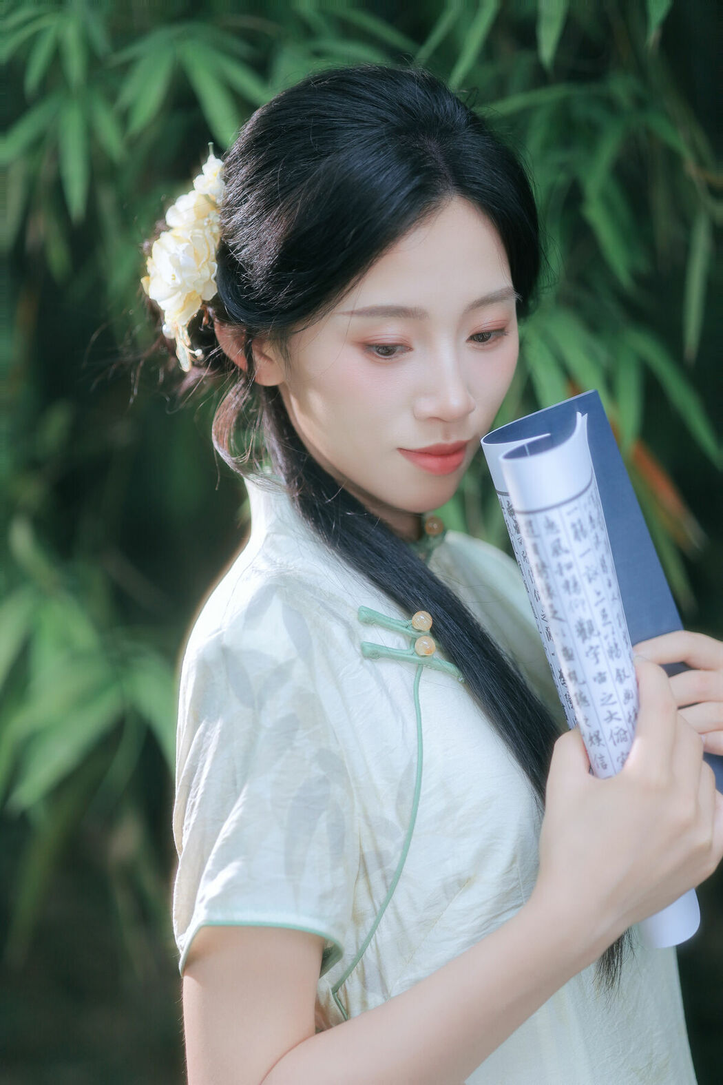 YiTuYu艺图语 Vol.9886 Zhong Ting Er (15P)