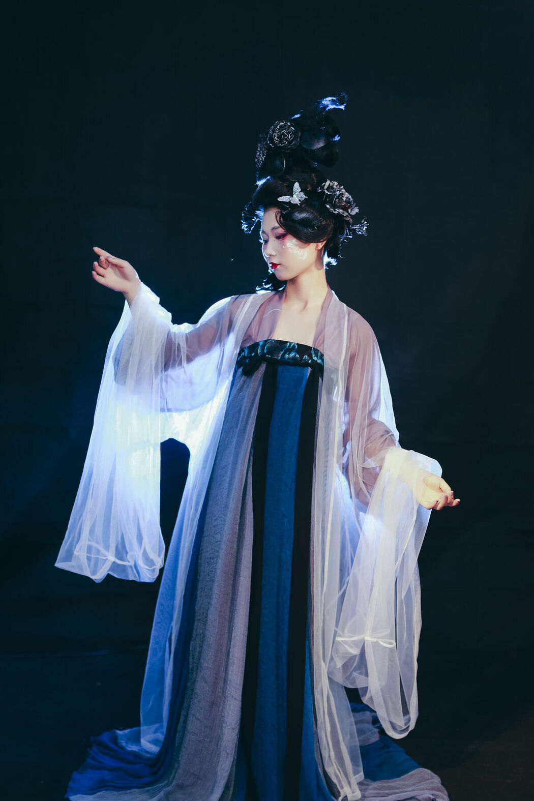 YiTuYu艺图语 Vol.9880 Wei Lan (51P)