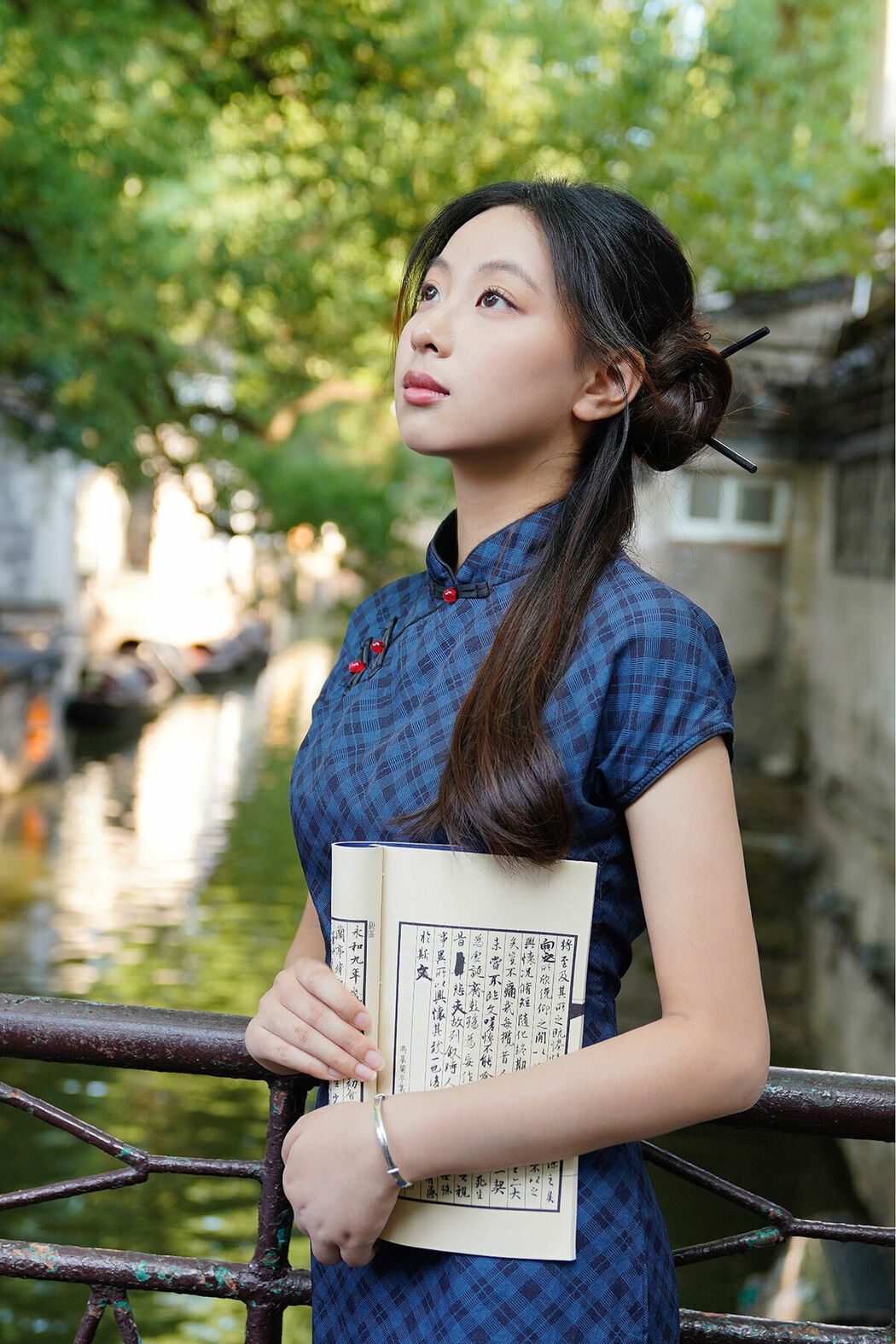 YiTuYu艺图语 Vol.9890 Xiao U (20P)