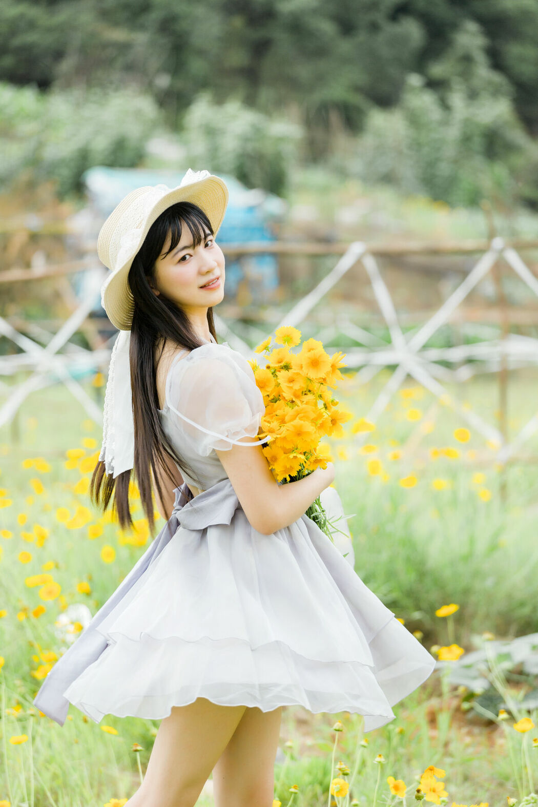 YiTuYu艺图语 Vol.9894 Xiao Fei Wu (23P)