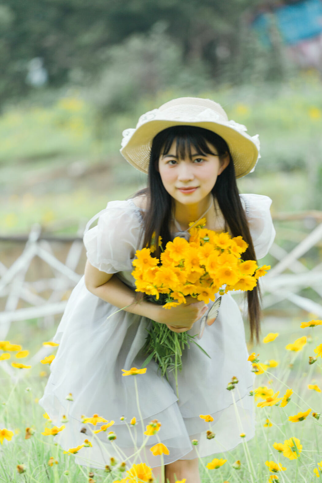 YiTuYu艺图语 Vol.9894 Xiao Fei Wu (23P)