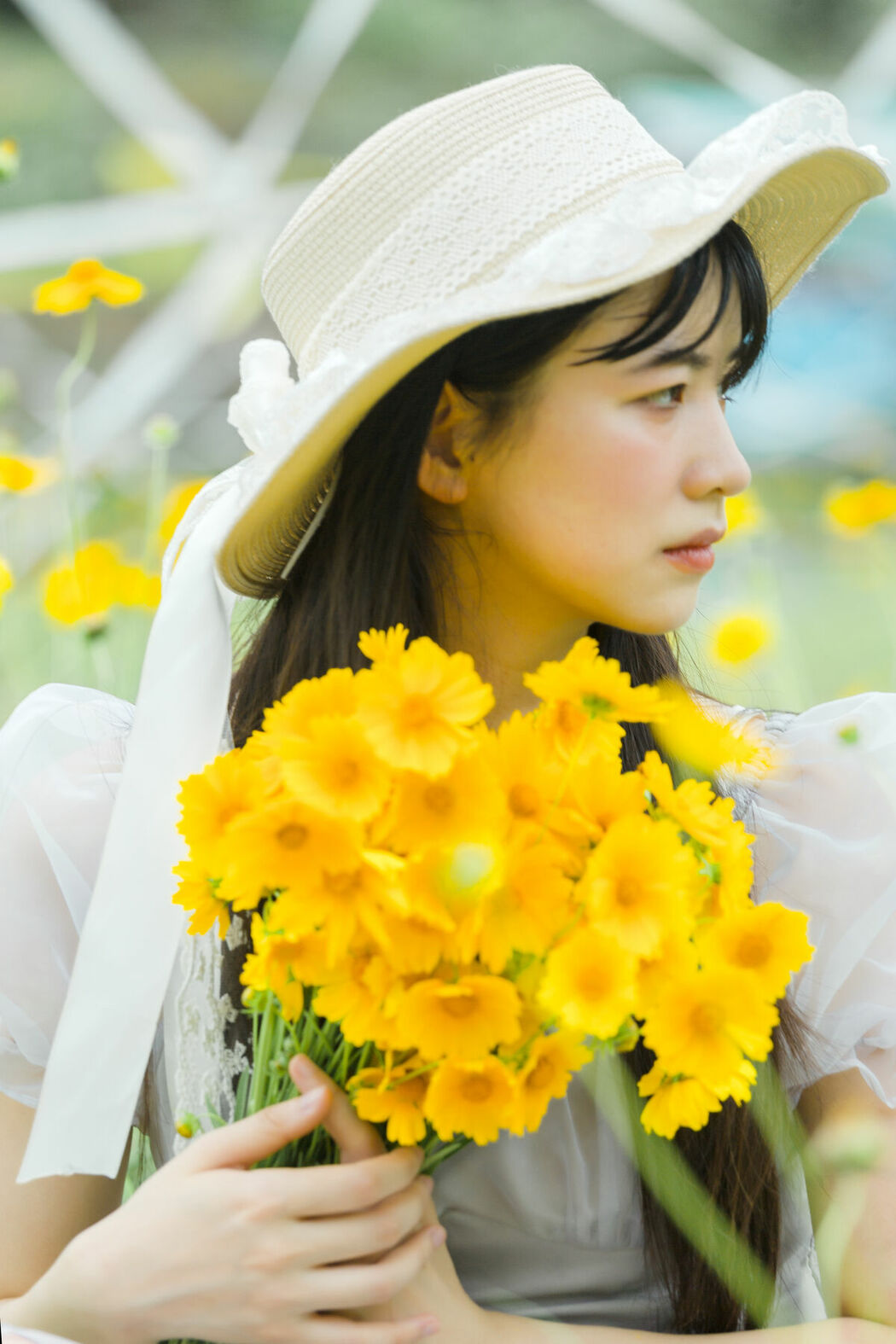 YiTuYu艺图语 Vol.9894 Xiao Fei Wu (23P)