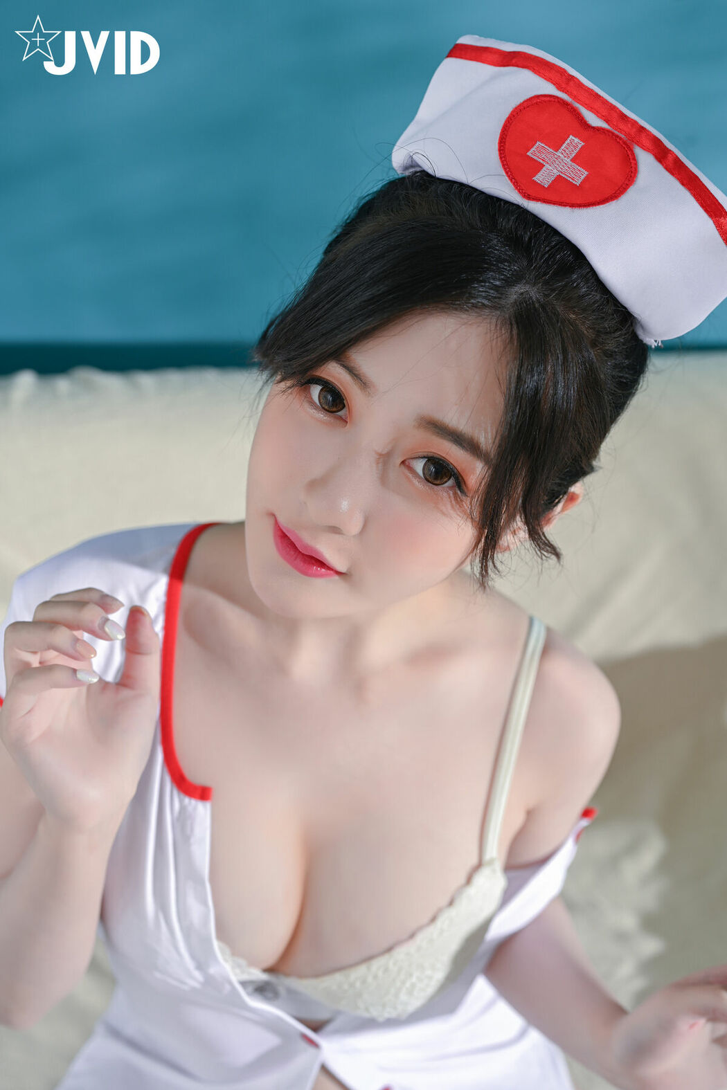 Li Nai Jiang Rina 璃奈酱Rina – 打完疫苗是不是發燒酸痛痛小護士璃奈醬全心陪伴照顧你還沒輪到打疫苗超幹沒關係璃奈醬腳開開給你在神鮑裡注入白色汁液 Part03 (55P)