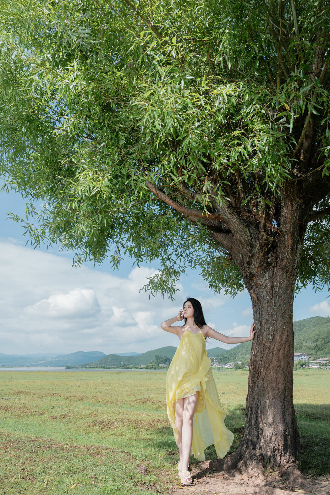 Coser@年年Nnian – 绿茵 (84P)
