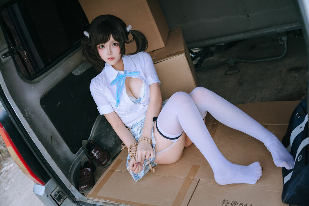 Coser@日奈娇 – 女高 Part02 (63P)