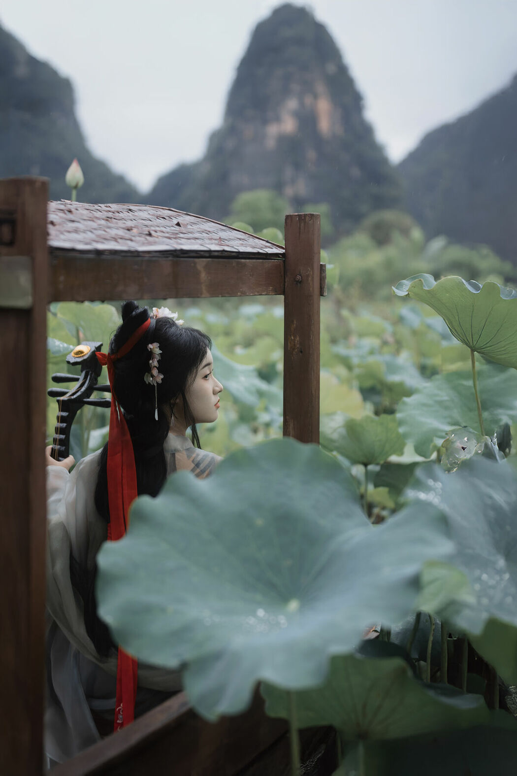 YiTuYu艺图语 Vol.9895 Yuan Di Diao Xian Qu Ye Nao (36P)