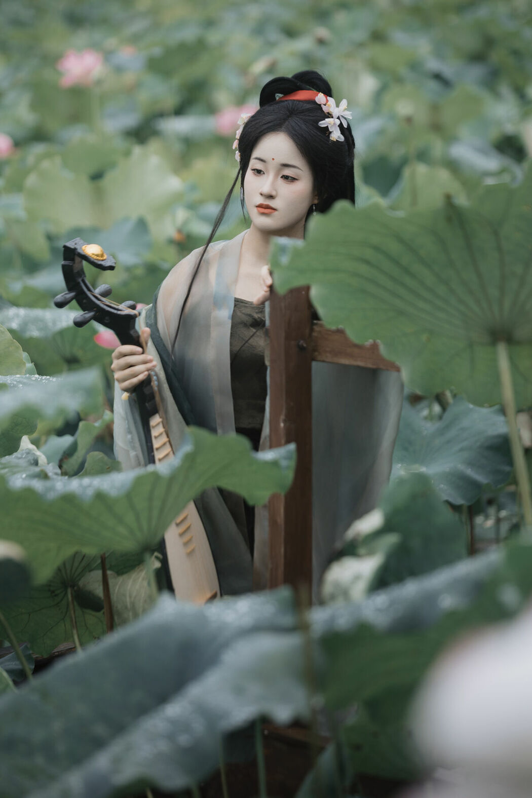 YiTuYu艺图语 Vol.9895 Yuan Di Diao Xian Qu Ye Nao (36P)