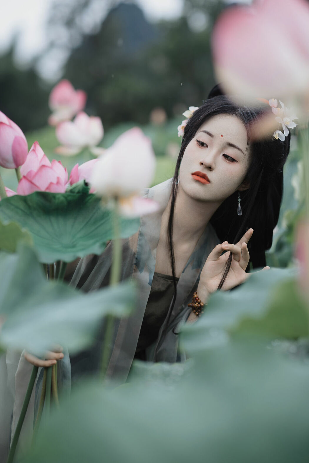 YiTuYu艺图语 Vol.9895 Yuan Di Diao Xian Qu Ye Nao (36P)