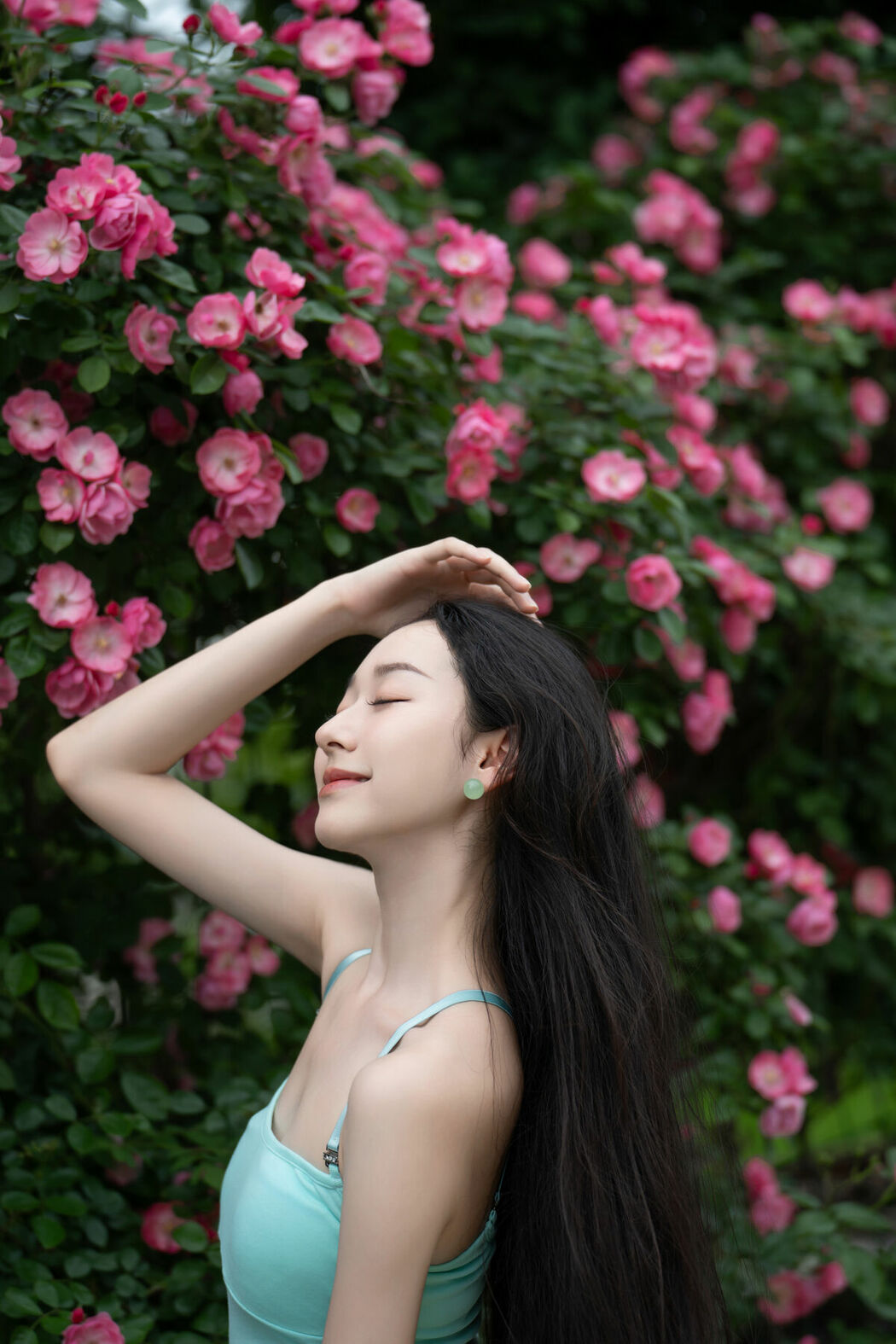 YiTuYu艺图语 Vol.9898 Yue Yue (15P)