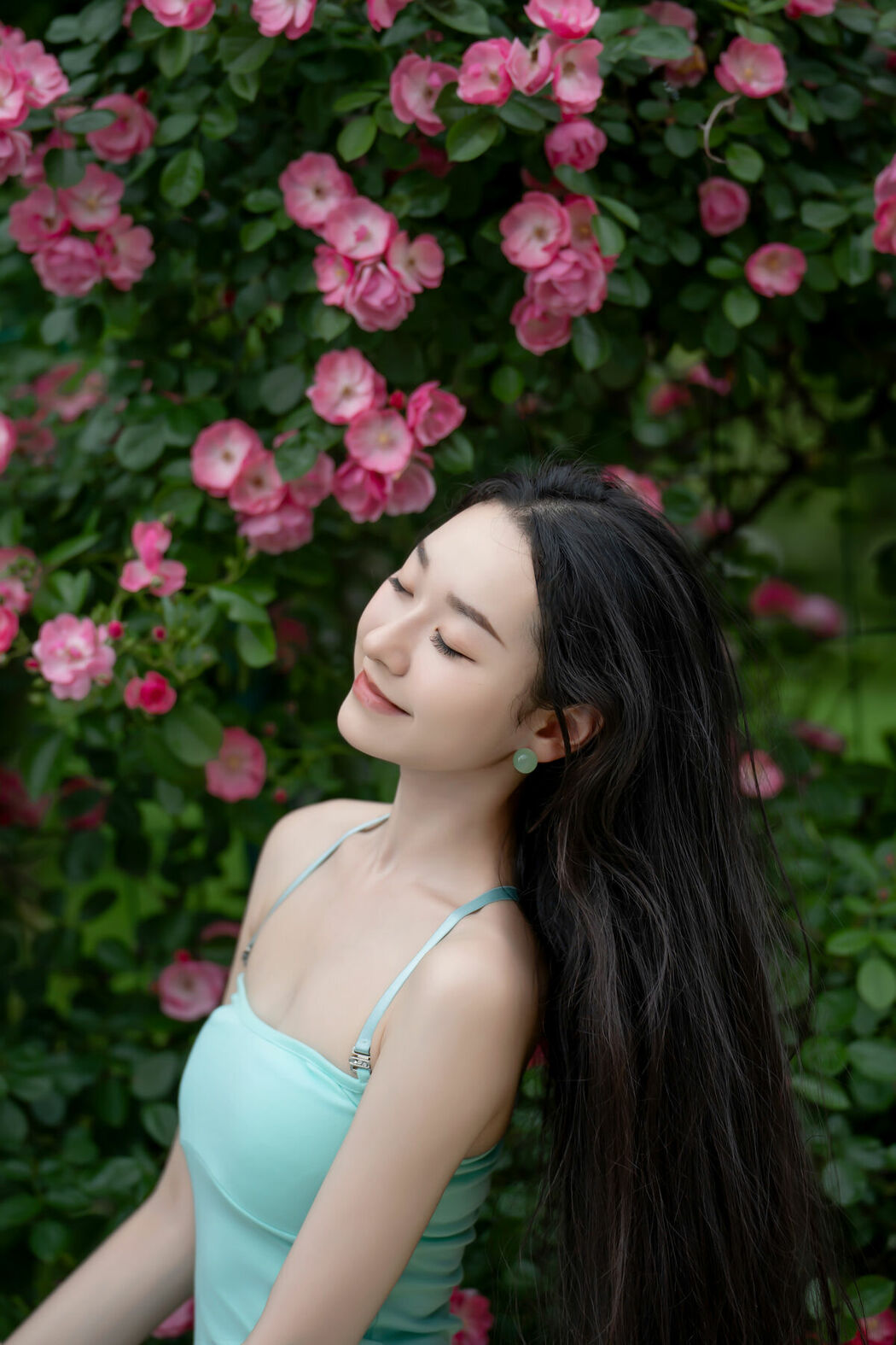 YiTuYu艺图语 Vol.9898 Yue Yue (15P)