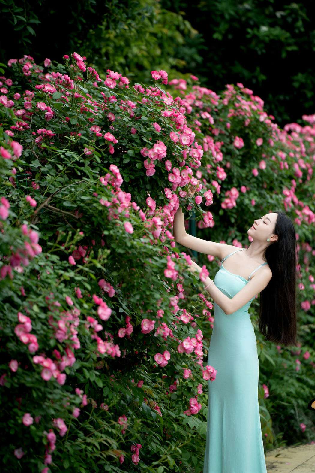 YiTuYu艺图语 Vol.9898 Yue Yue (15P)
