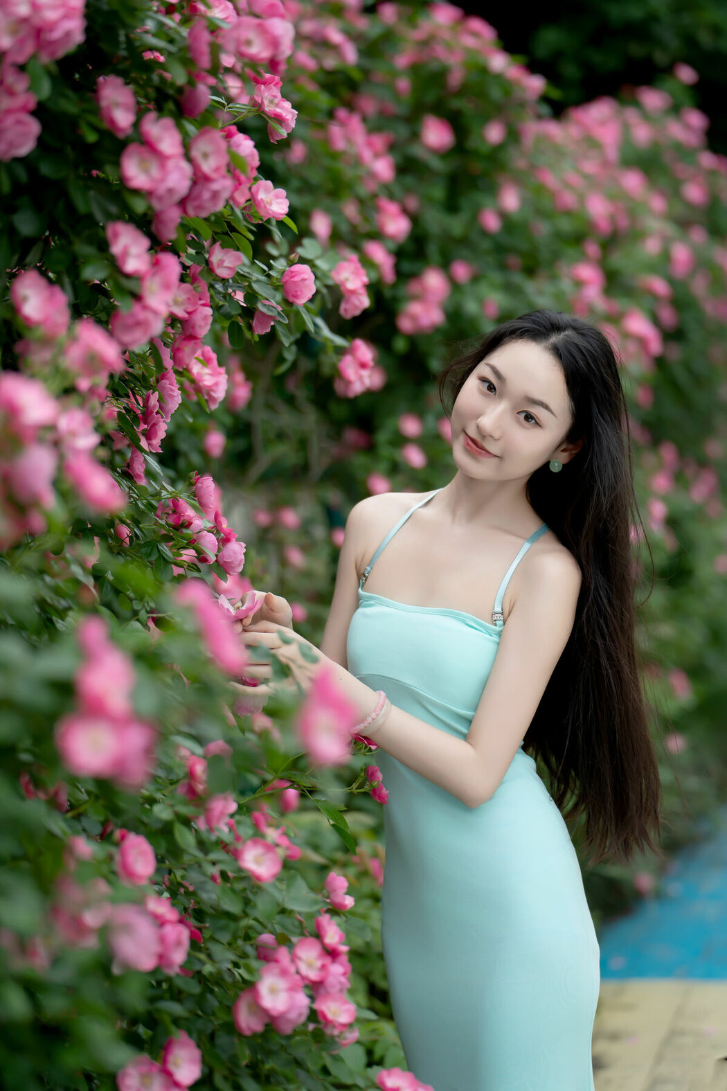 YiTuYu艺图语 Vol.9898 Yue Yue (15P)