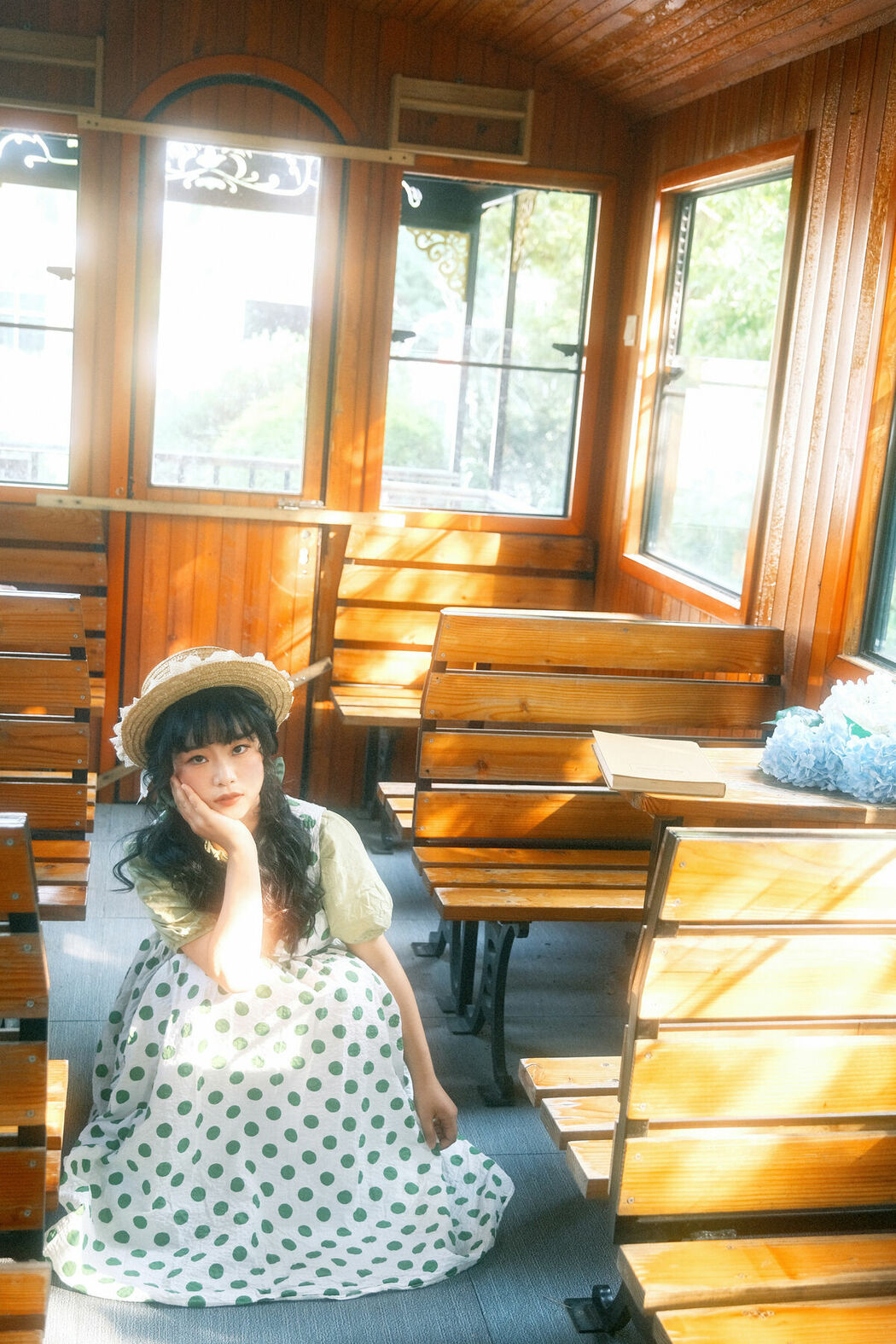 YiTuYu艺图语 Vol.9902 Chen Meng (18P)