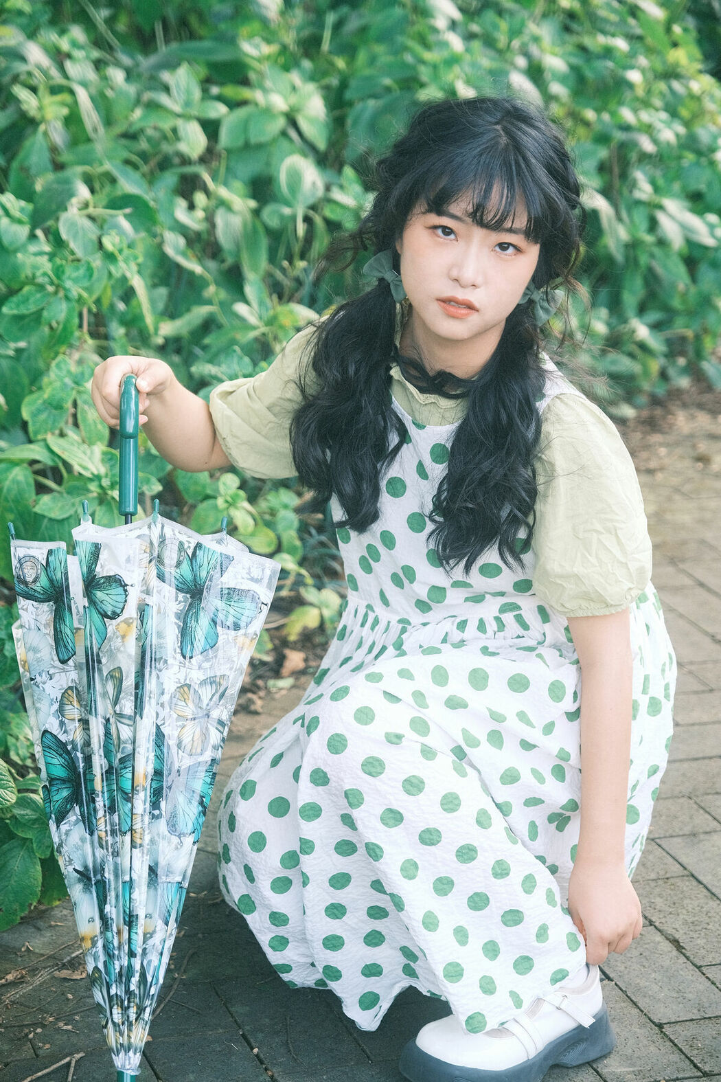 YiTuYu艺图语 Vol.9902 Chen Meng (18P)