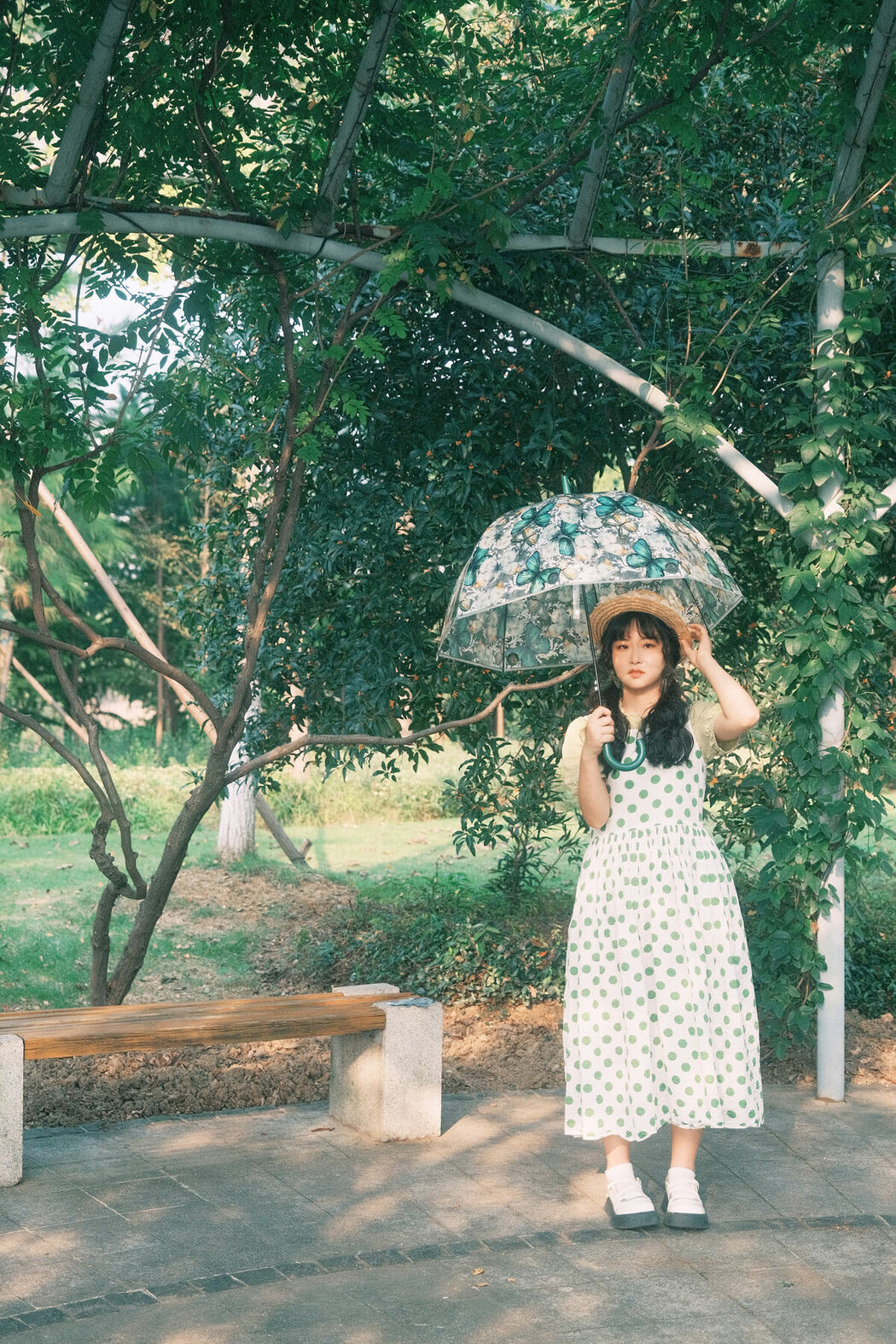 YiTuYu艺图语 Vol.9902 Chen Meng (18P)