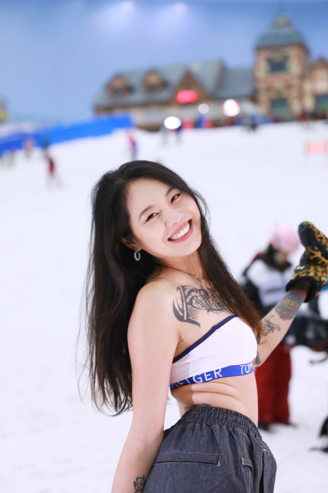 YiTuYu艺图语 Vol.9905 Gigi (20P)