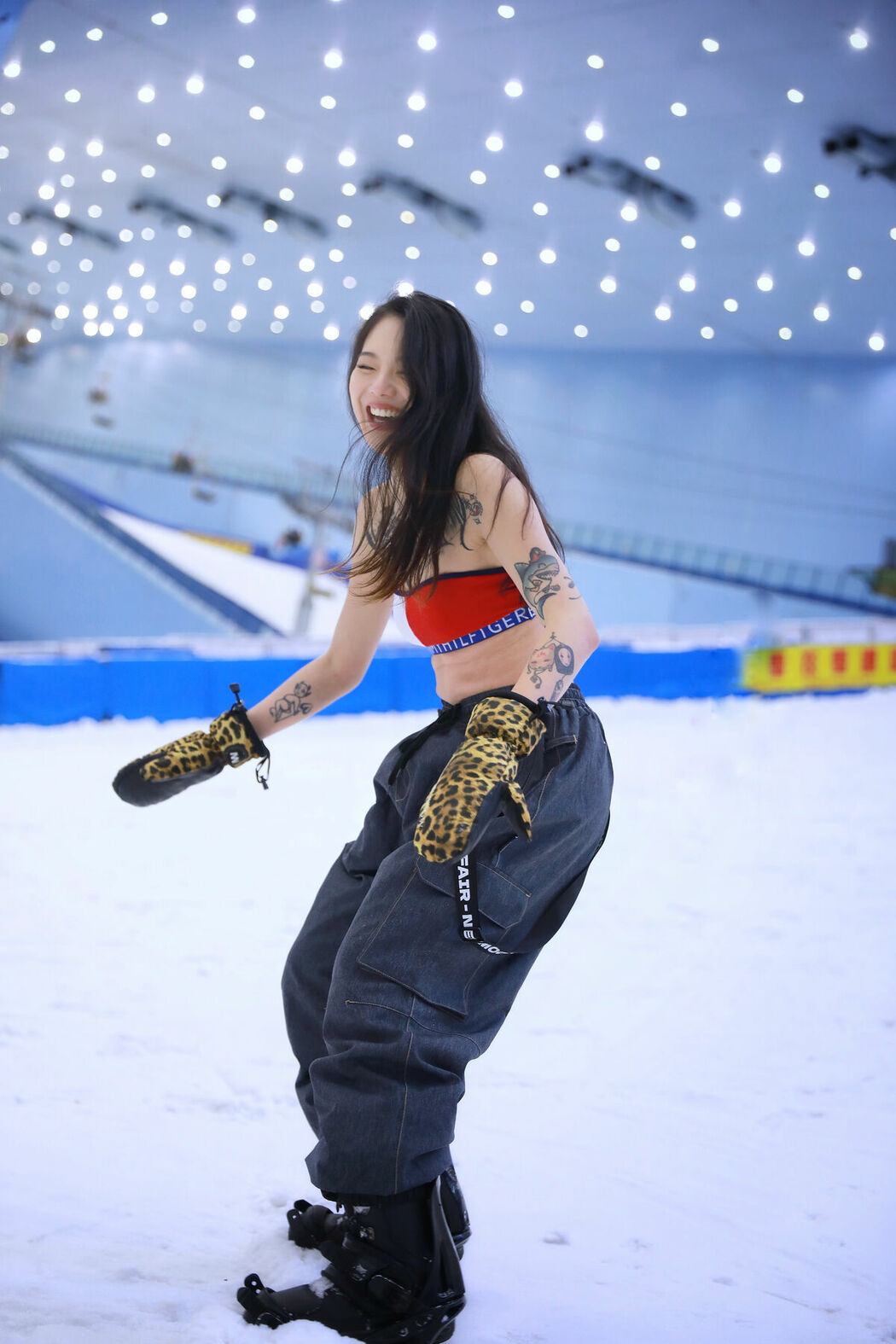 YiTuYu艺图语 Vol.9905 Gigi (20P)