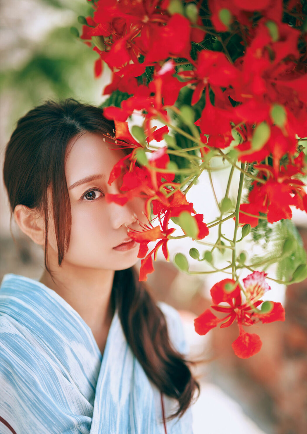 JP Nao Furuhata 古畑奈和 – FLASHデジタル写真集 本当の私 (72P)