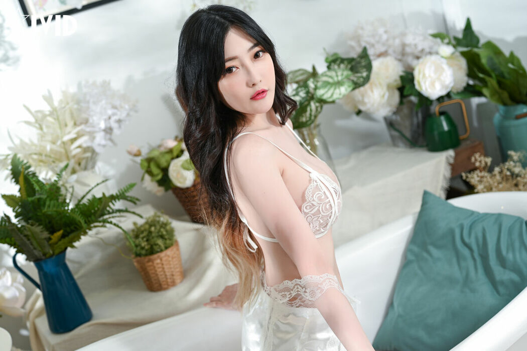 Li Nai Jiang Rina 璃奈酱Rina – 極品天菜璃奈醬第二彈神鮑扒開特輯 Part03 (55P)