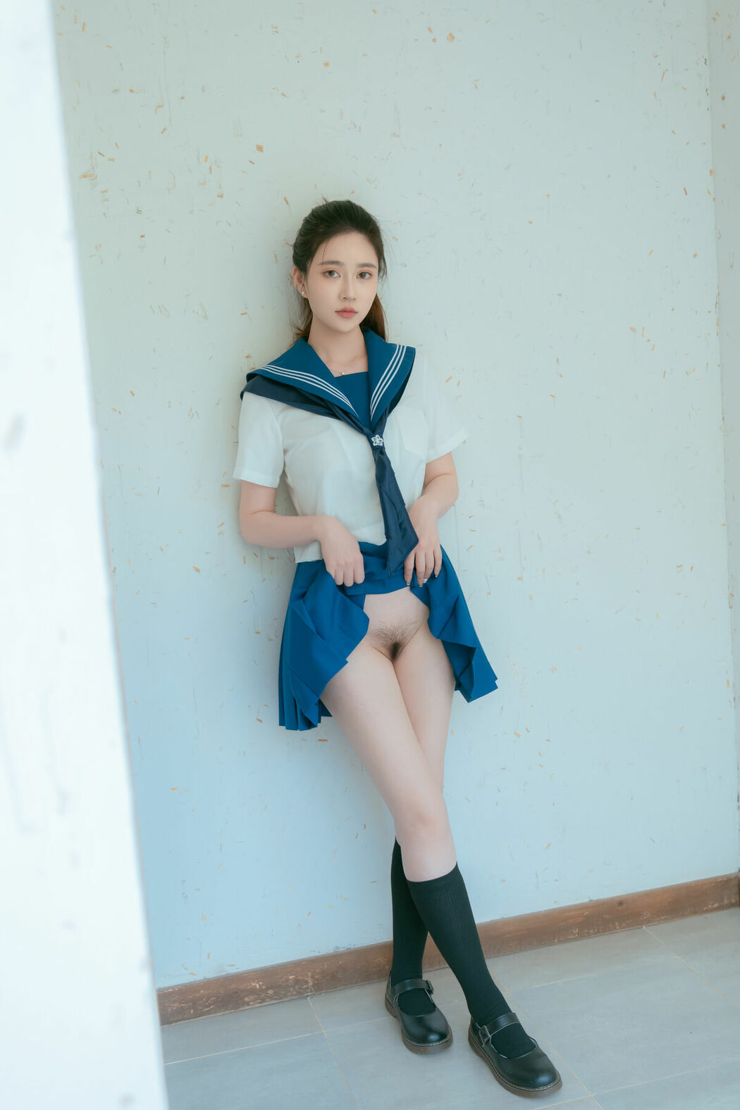 Coser@年年Nnian – 泡沫之夏JK (79P)
