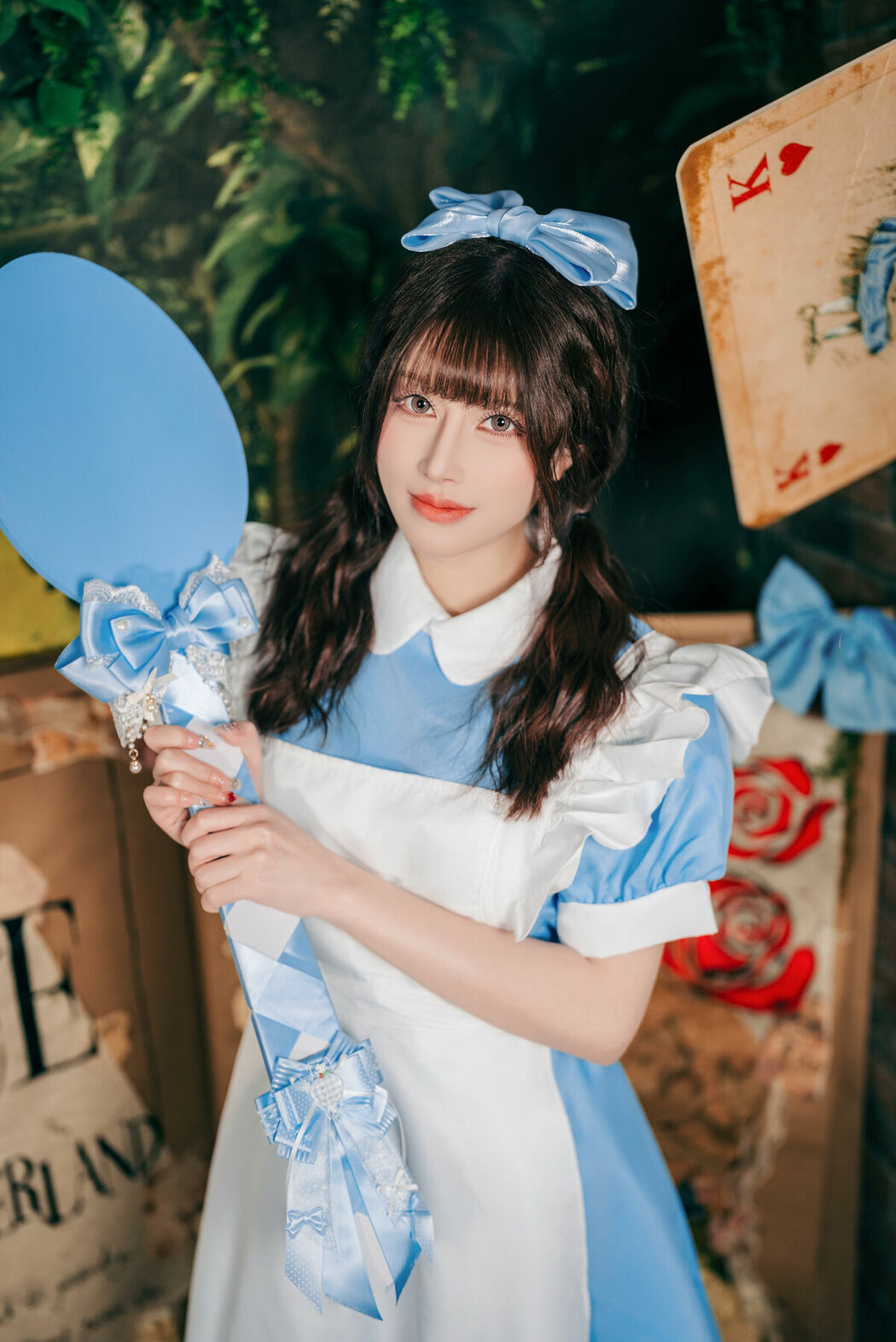 Coser@鹿八岁 – 爱丽丝梦游仙境 (25P)