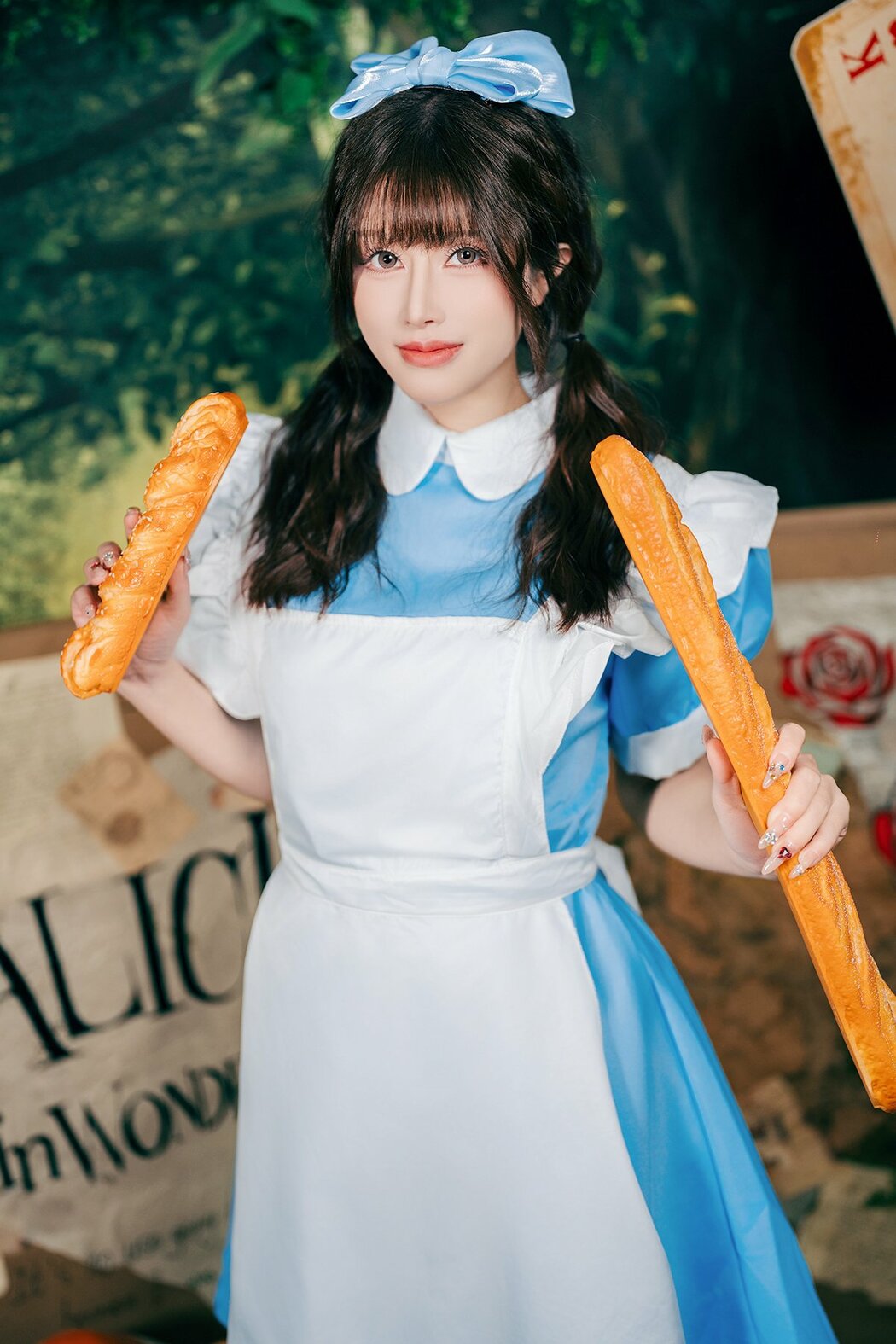 Coser@鹿八岁 – 爱丽丝梦游仙境 (25P) Cover Photo