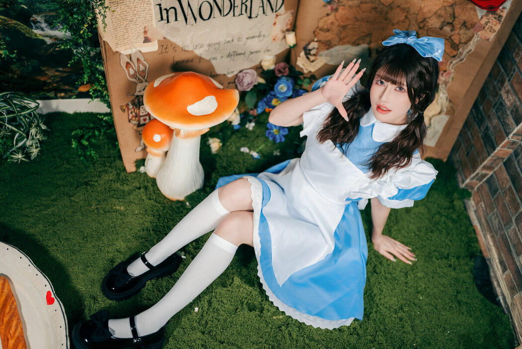 Coser@鹿八岁 – 爱丽丝梦游仙境 (25P)