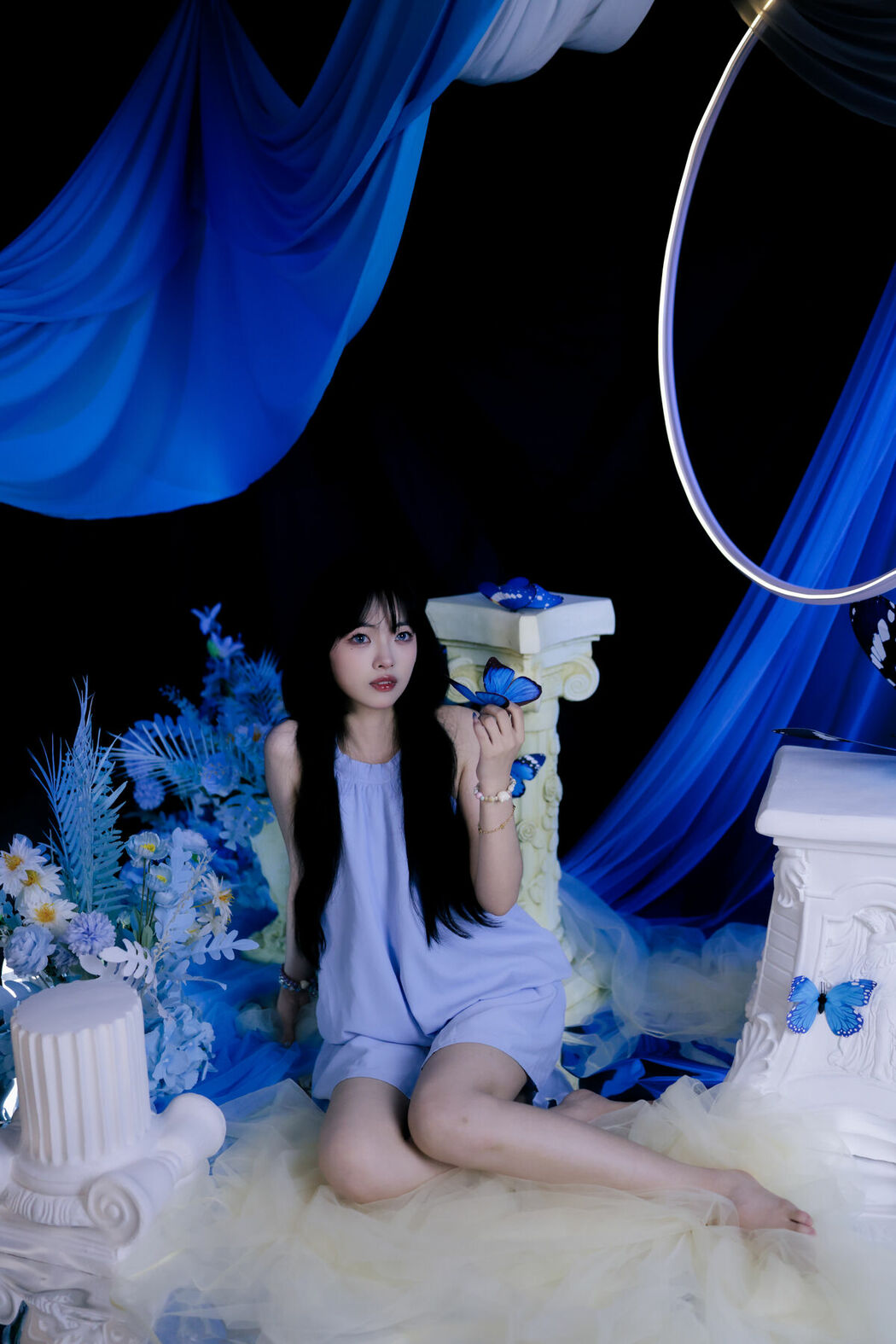 YiTuYu艺图语 Vol.9911 ## (23P)