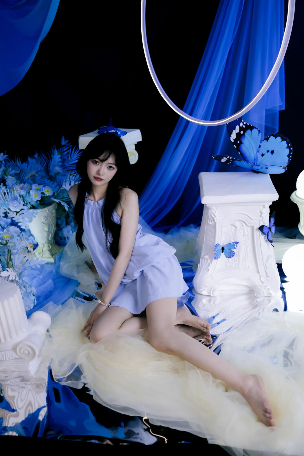 YiTuYu艺图语 Vol.9911 ## (23P)
