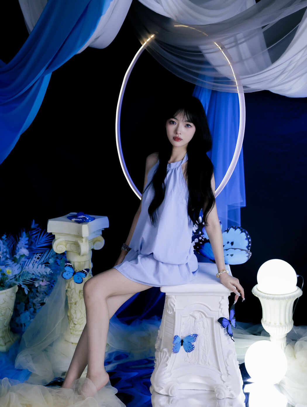 YiTuYu艺图语 Vol.9911 ## (23P)