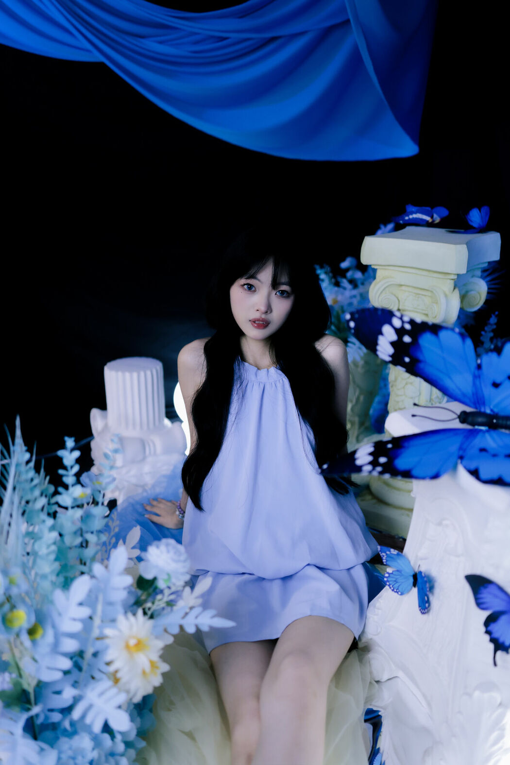 YiTuYu艺图语 Vol.9911 ## (23P)