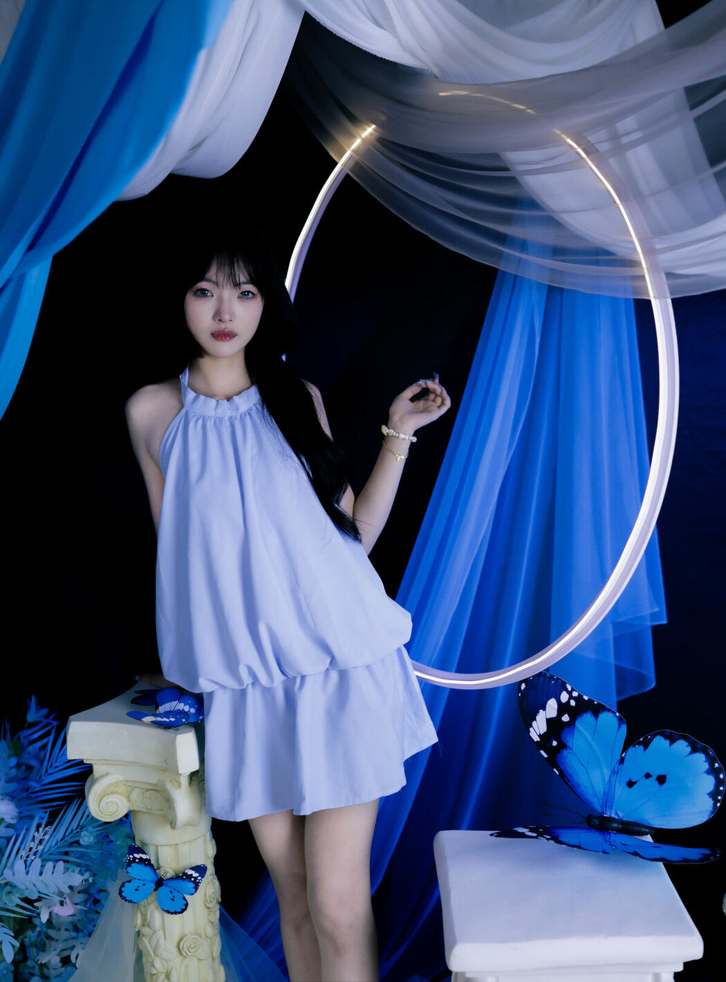 YiTuYu艺图语 Vol.9911 ## (23P)