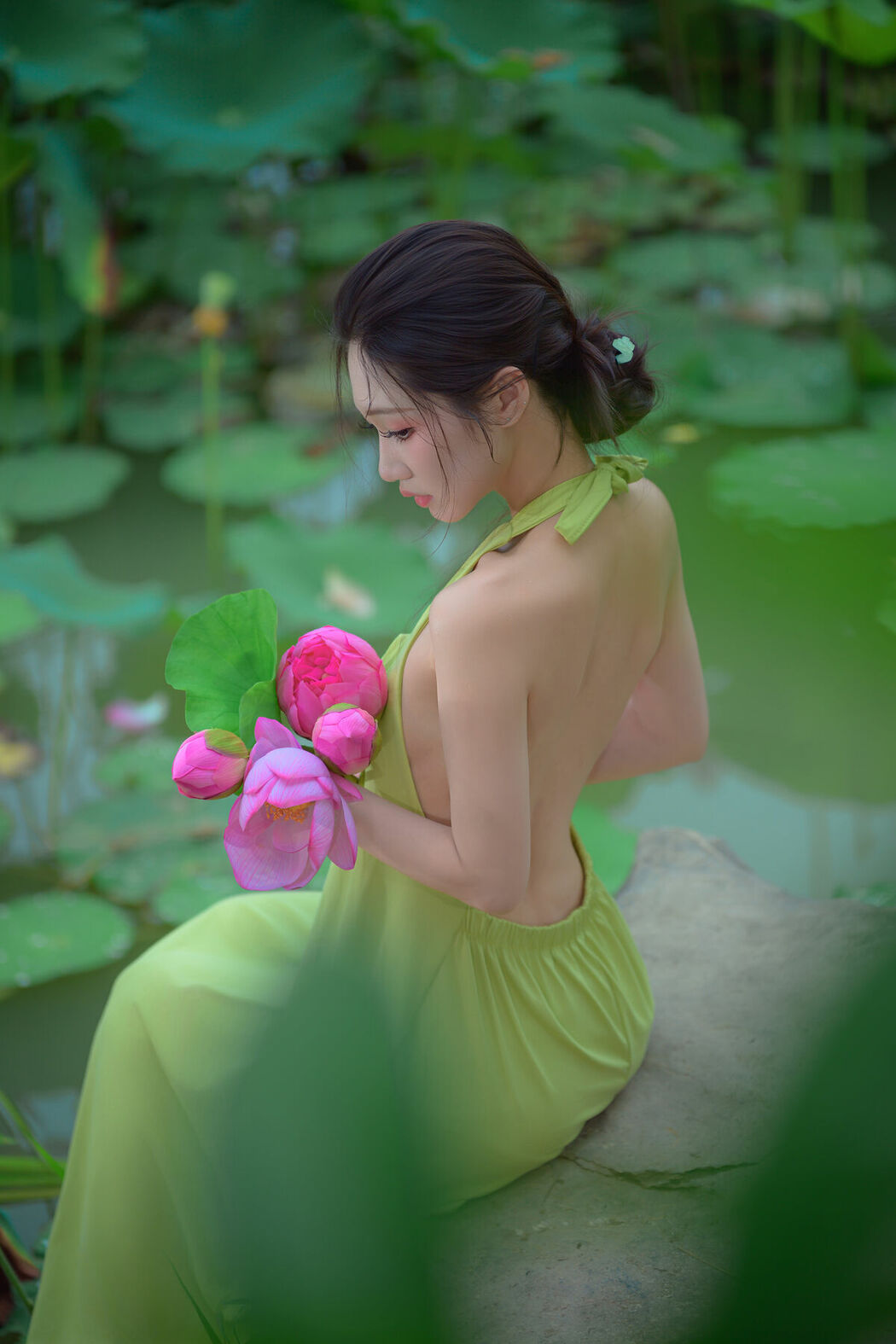 YiTuYu艺图语 Vol.9912 Jin Jin A (19P)