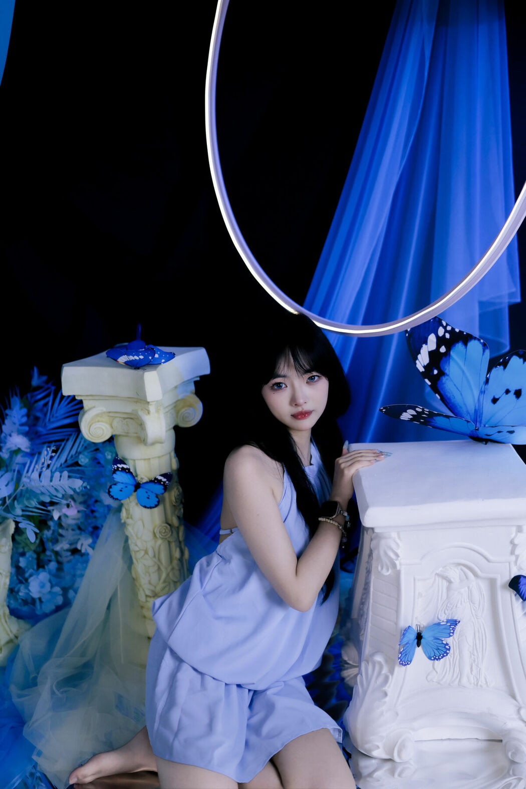 YiTuYu艺图语 Vol.9911 ## (23P)