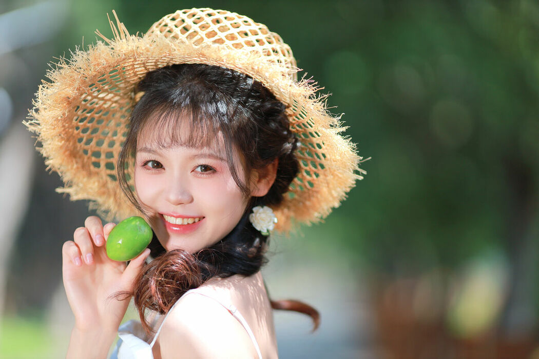 YiTuYu艺图语 Vol.9916 Fish-Lam (16P)