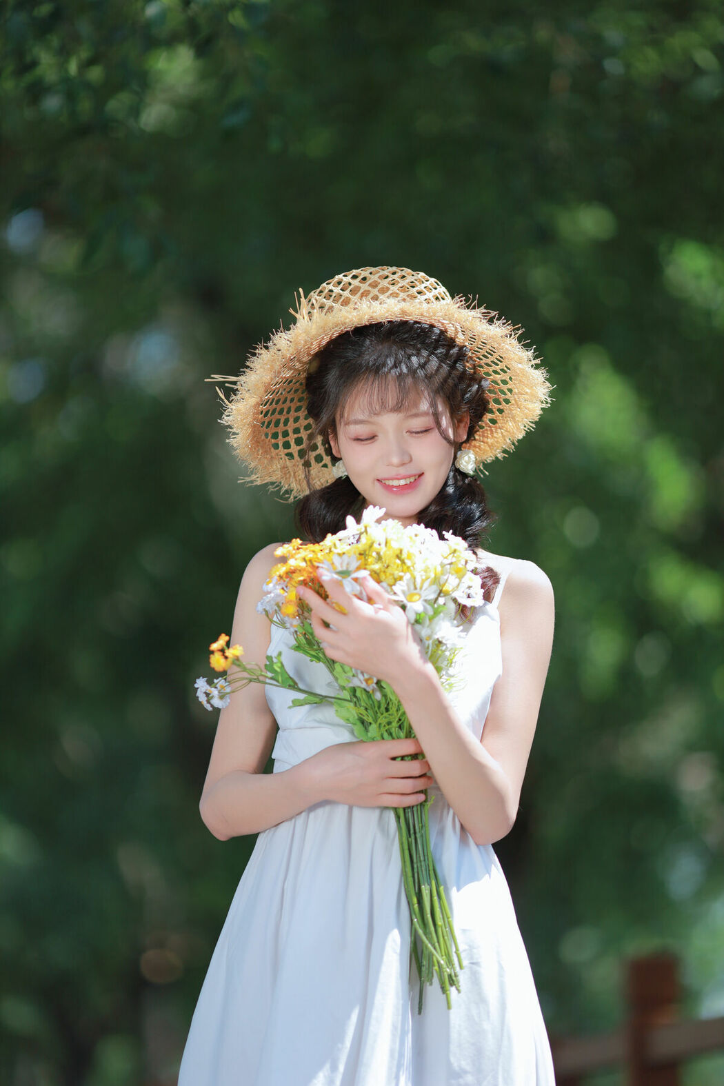 YiTuYu艺图语 Vol.9916 Fish-Lam (16P)