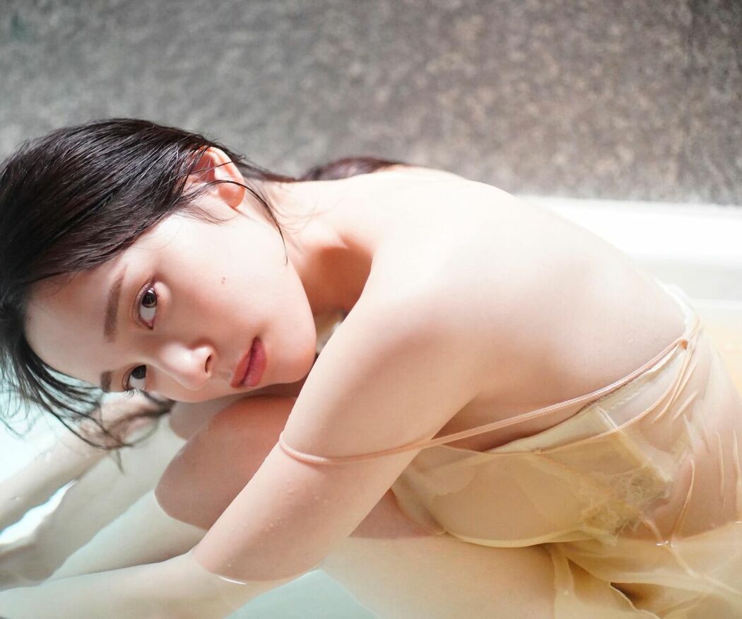 JP Tomaru Sayaka 都丸紗也華 – デジタル限定 写真集 DECADE 週プレ PHOTO BOOK (55P)