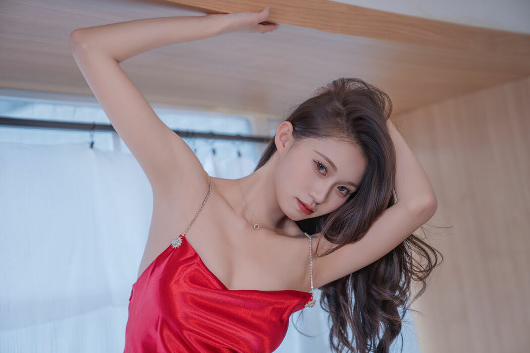 YiTuYu艺图语 Vol.9917 Model Liu (31P)