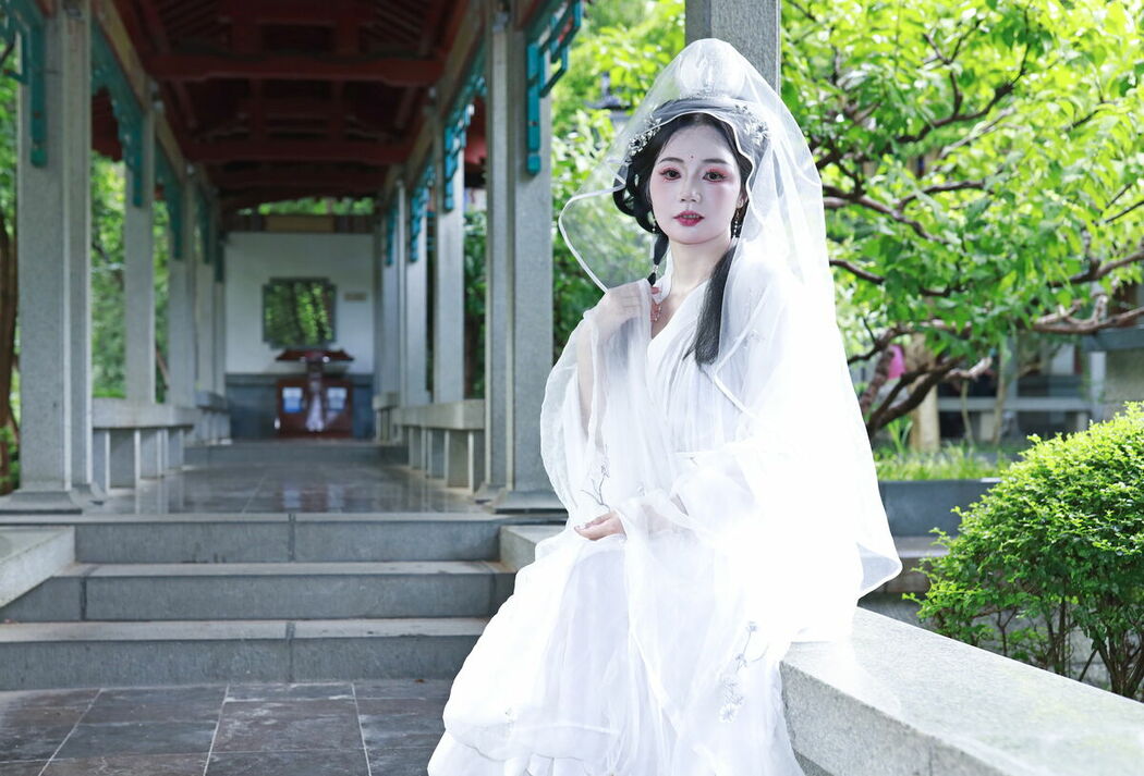 YiTuYu艺图语 Vol.9921 Hui Er (29P)