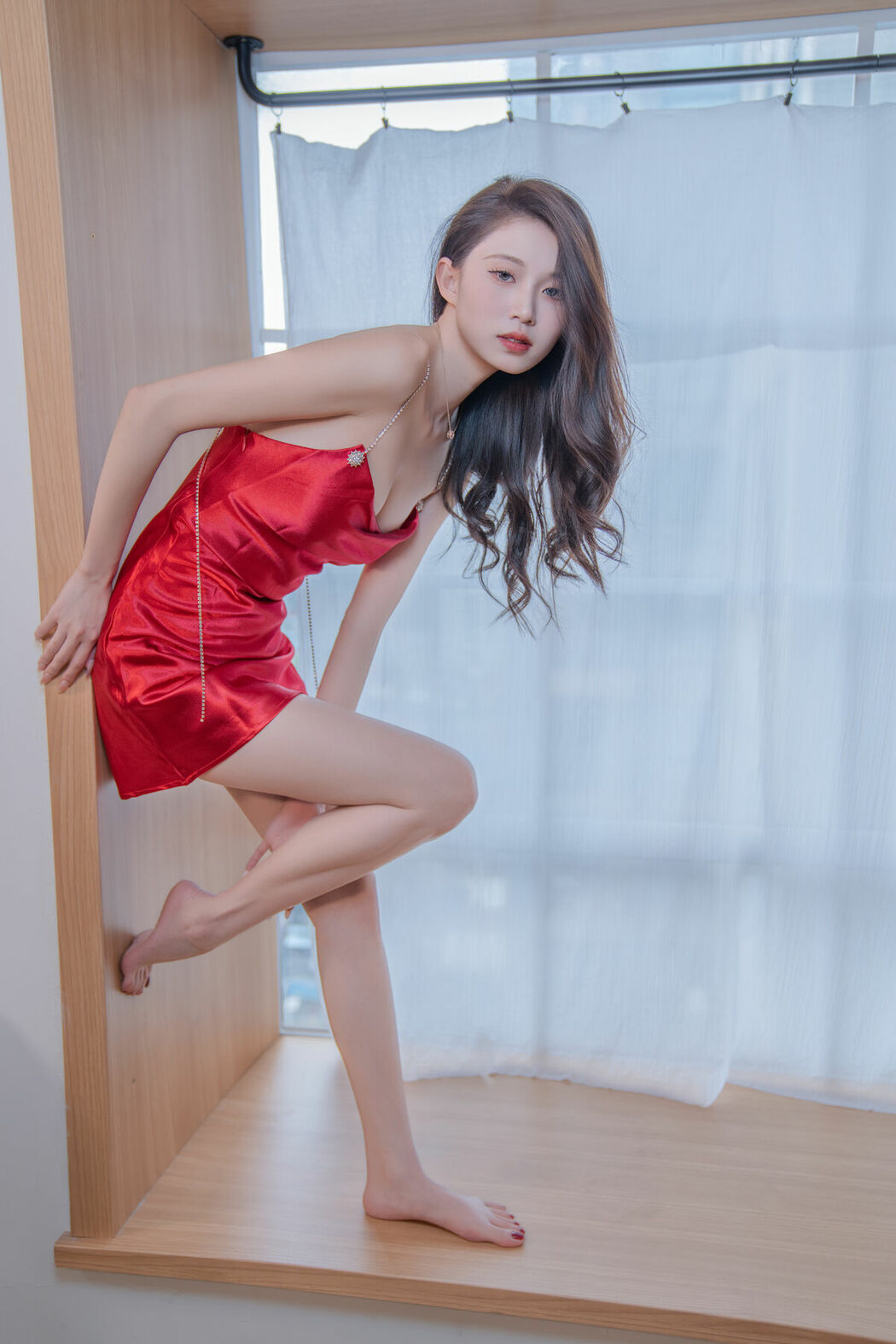 YiTuYu艺图语 Vol.9917 Model Liu (31P)