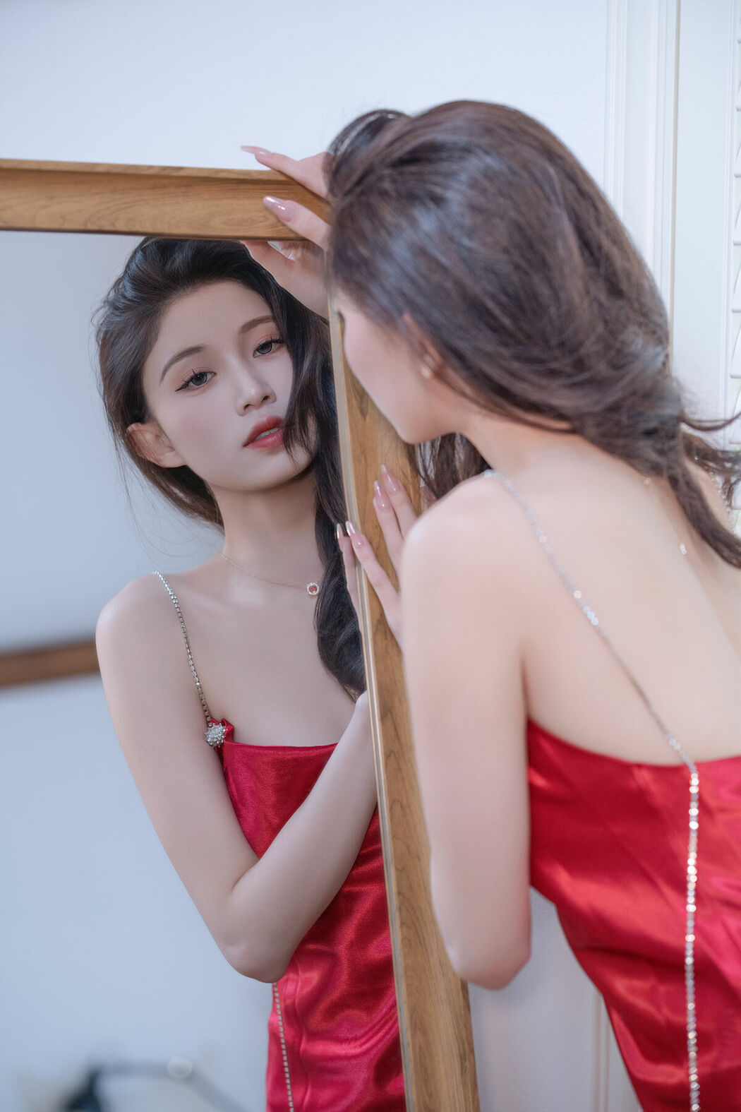 YiTuYu艺图语 Vol.9917 Model Liu (31P)