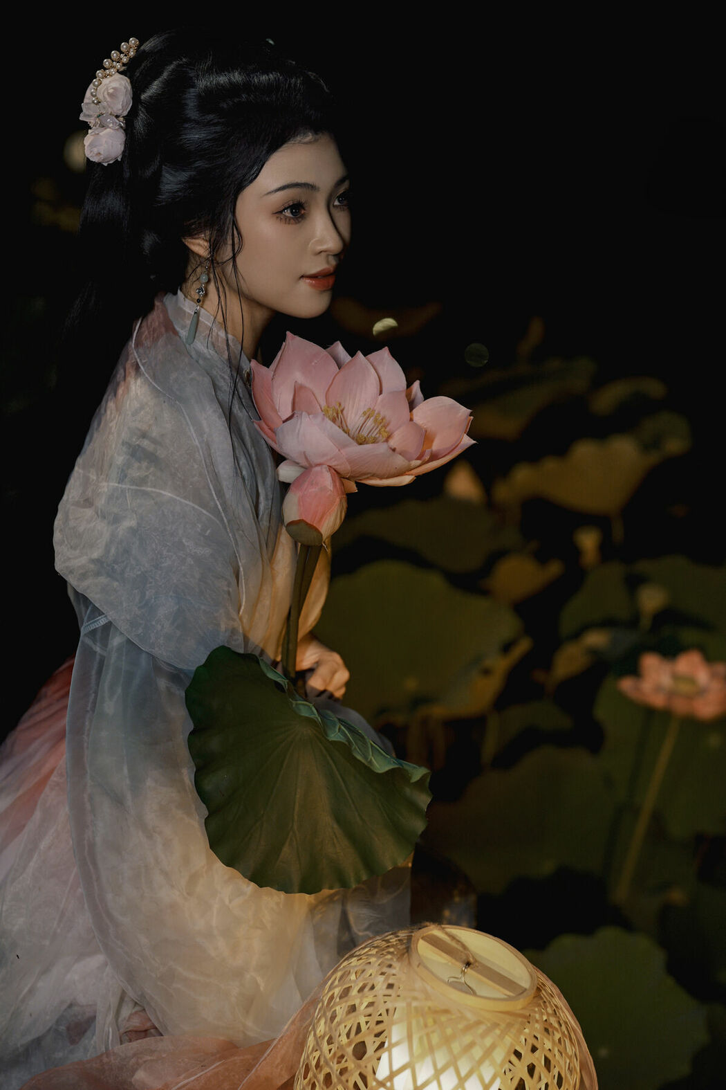 YiTuYu艺图语 Vol.9919 Xiao Qian (15P)