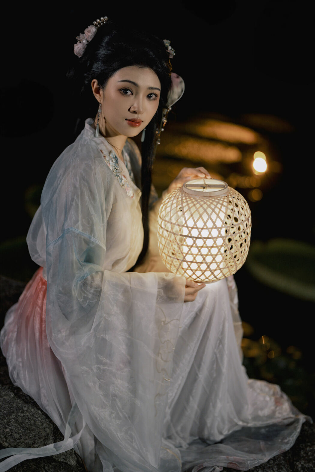 YiTuYu艺图语 Vol.9919 Xiao Qian (15P)