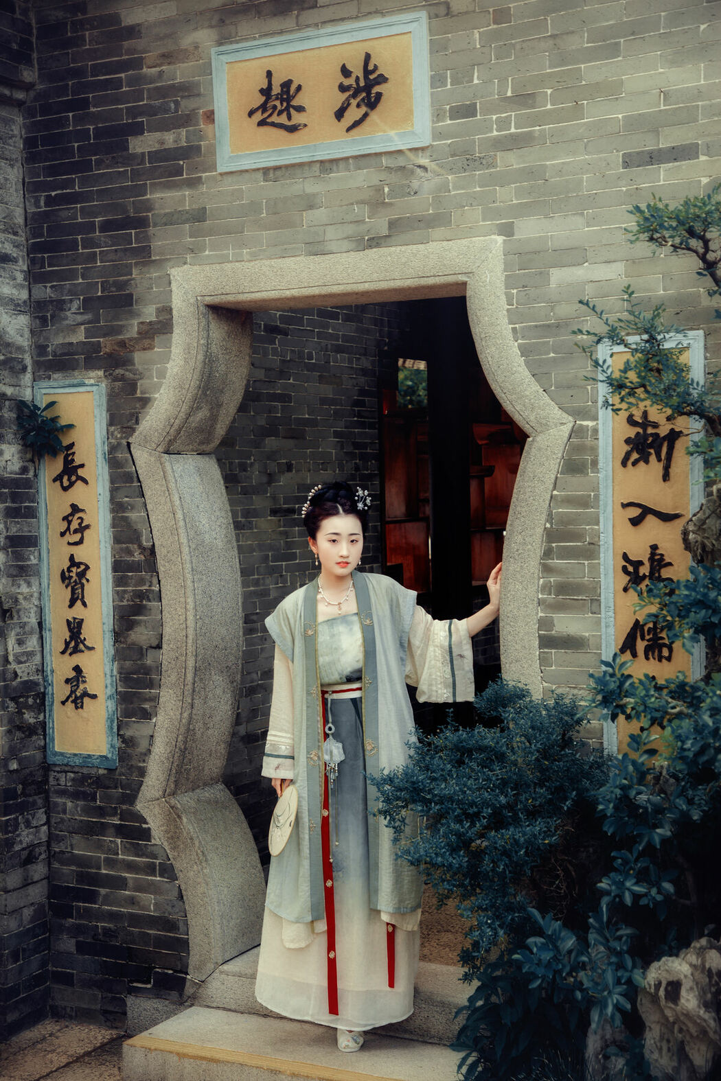 YiTuYu艺图语 Vol.9927 Ji Yue (28P)