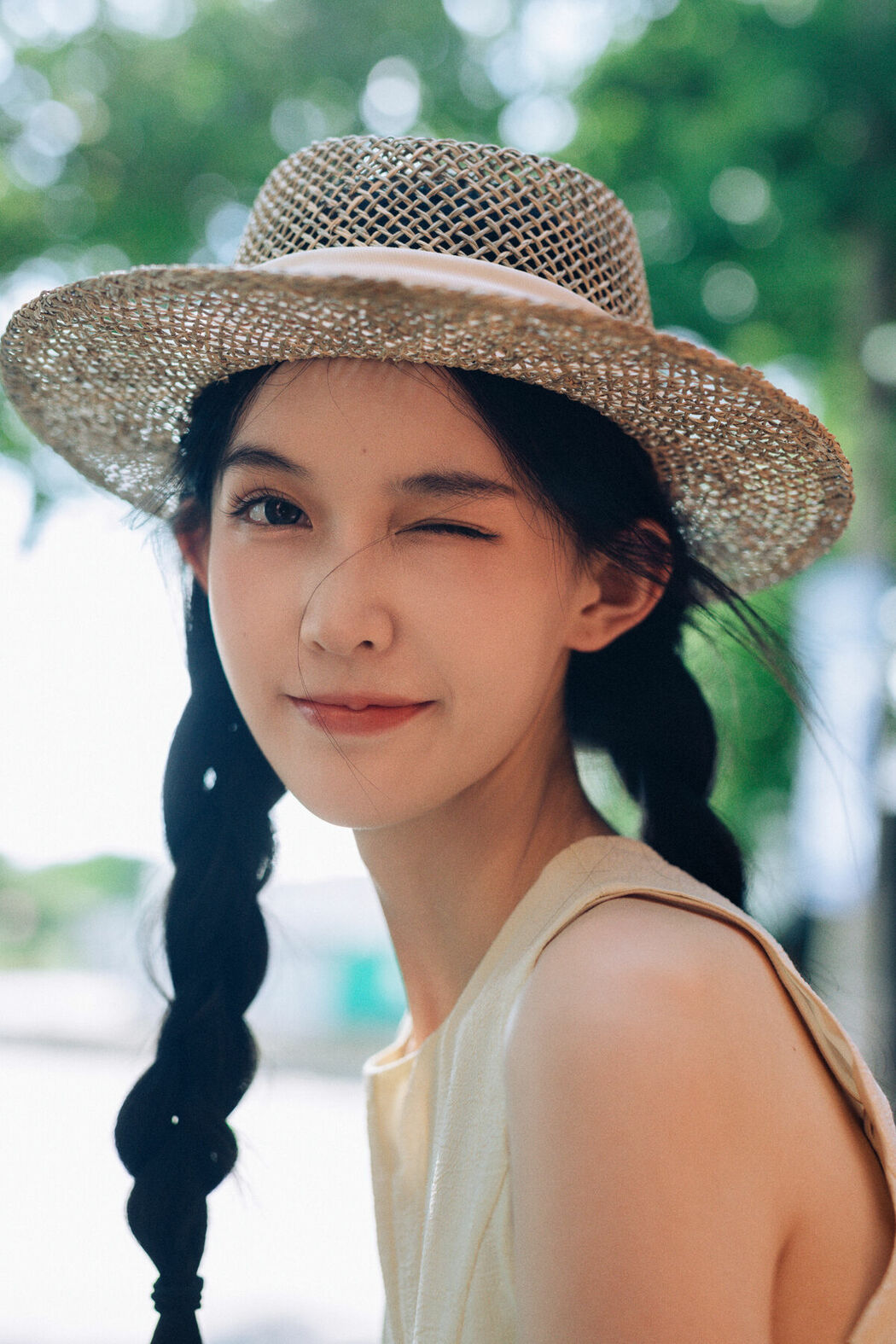 YiTuYu艺图语 Vol.9922 Wei Lan (33P)