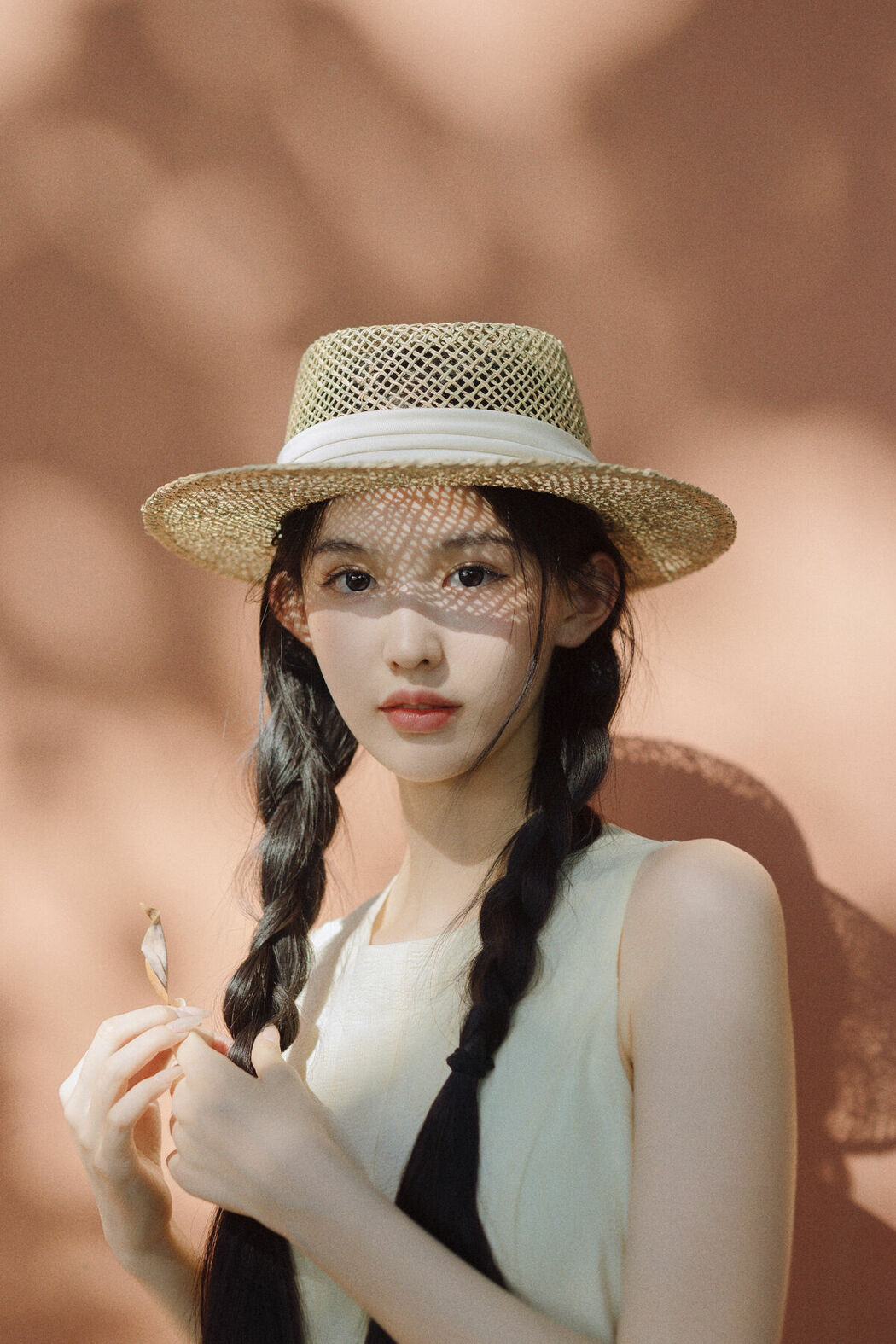 YiTuYu艺图语 Vol.9922 Wei Lan (33P)