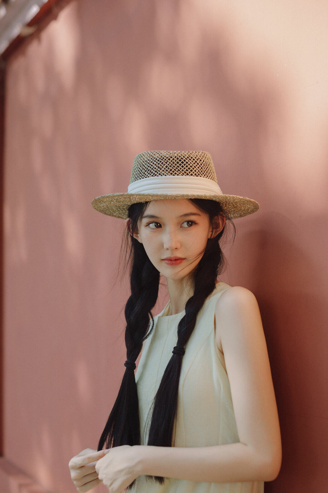 YiTuYu艺图语 Vol.9922 Wei Lan (33P)