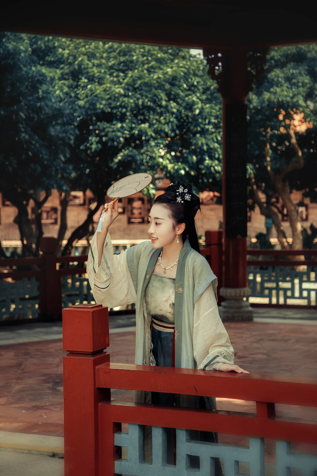 YiTuYu艺图语 Vol.9927 Ji Yue (28P)
